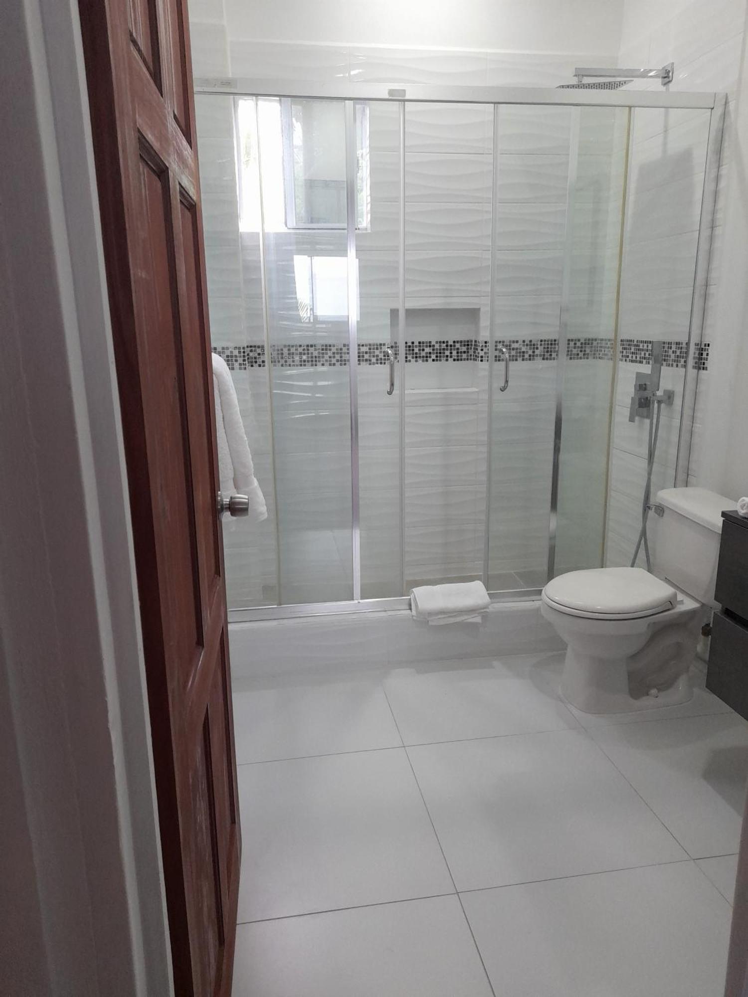 Serenity Seaview Suite 昂斯拉雷区 外观 照片